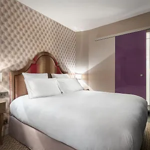 *** Hotel La Parizienne Francie